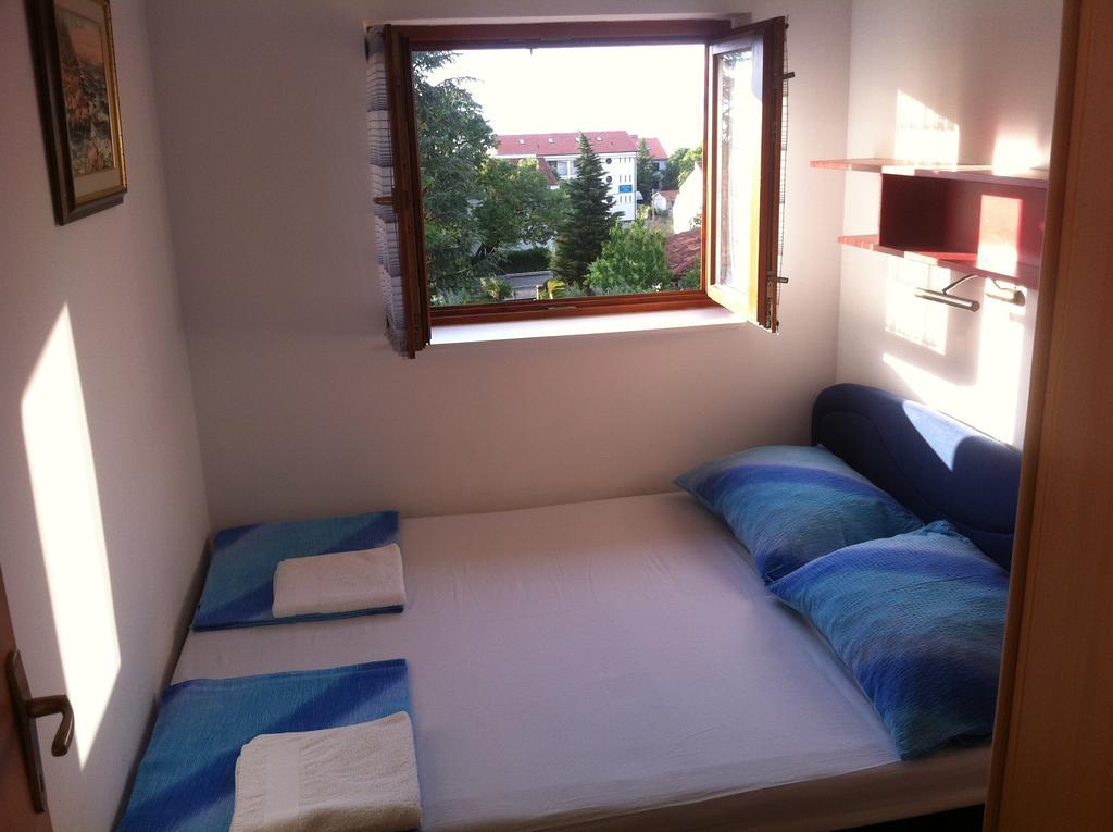 Apartments Leona & David Malinska Rom bilde